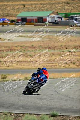 media/Apr-13-2025-TrackXperience (Sun) [[fb1ef998a6]]/Level 2 (Intermediate)/Turn 2 (Session 5)/